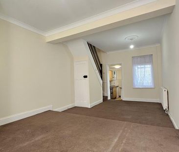 2 bedroom house to rent - Photo 2