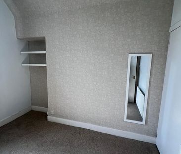 2 Bed Flat, First Floor, AB10 - Photo 4