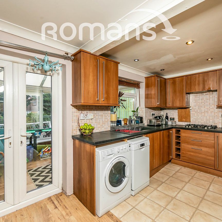 Rodway Road, Tilehurst, RG30 - Photo 1