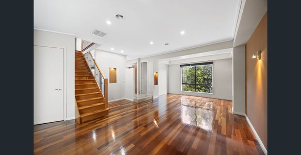 Spacious Family Townhouse in Secure Gated Community - Photo 1