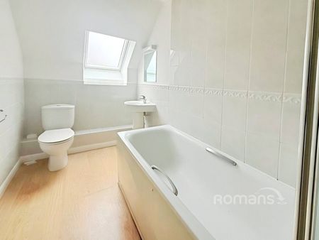 1 bedroom apartment to rent - Photo 4