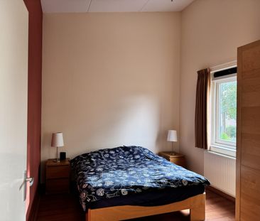 Eduard Künnekehof - Foto 4