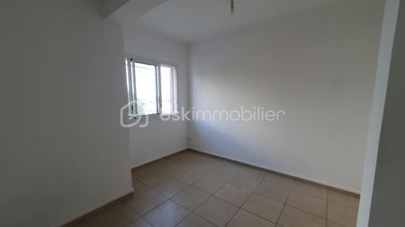 Appartement de 40 m² à Le Tampon - Photo 4