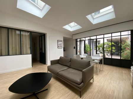 Location Appartement 2 pièces Meublé 56m² PARIS 10ème - Photo 3