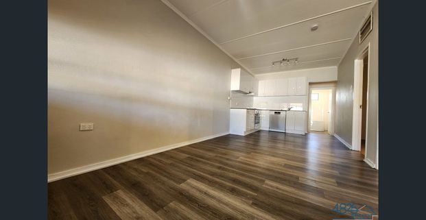 Stylish Two Bedroom Unit - Photo 1