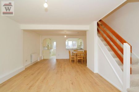 Channel Close, Hounslow, TW5 0PJ - Photo 2