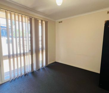 Ready to Move In ..... - Photo 2