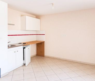 Location Appartement 1 pièce 30m² SAUMUR 49400 - Photo 1