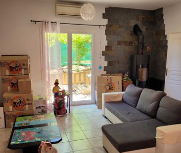 Location Maison 5 pièces 92m² PUGET VILLE 83390 - Photo 2