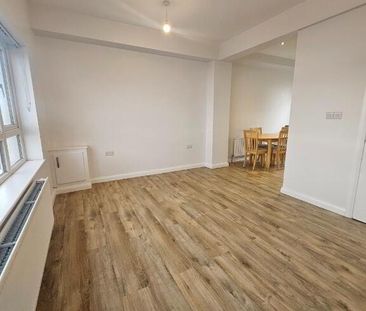 Cregagh Road, Belfast, BT6 8PY - Photo 2
