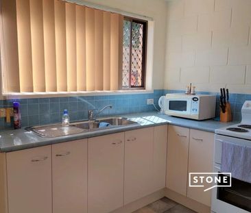 2-Bedroom Townhouse in Secure, Peaceful Complex - Photo 5