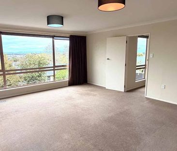 Escape to Eastview Place! - Photo 2