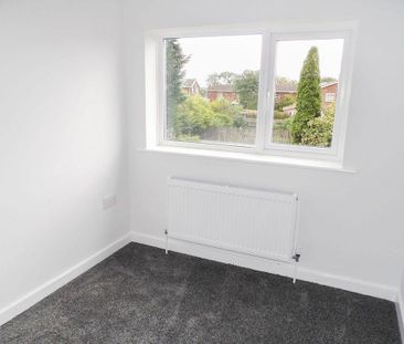 3 bed semi-detached house to rent in NE28 - Photo 3