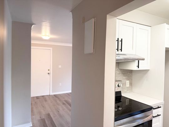 For Lease - 286 VINE Street Unit# 8, St. Catharines, Ontario - Photo 1