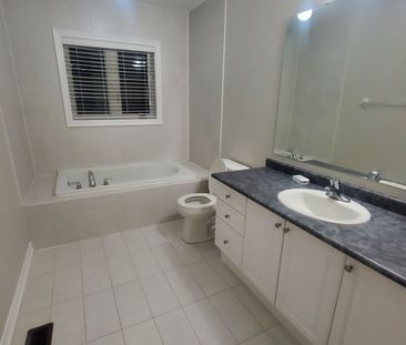 For Lease - 84 Lola Crescent, Brampton, Ontario - Photo 2