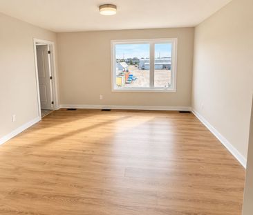 For Lease - 755 Haflinger Row, Stittsville - Munster - Richmond, On... - Photo 6