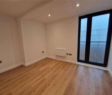 Tealing Drive, Epsom, Surrey, KT19 - Photo 3