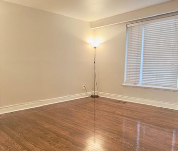 For Lease - 695 Annland Street, Pickering, Ontario - Photo 2