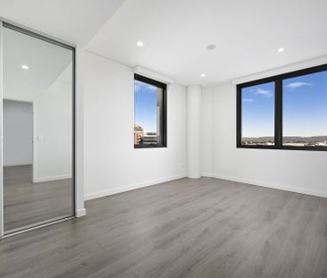 602/91 Lord Sheffield Circuit, Penrith - Photo 1