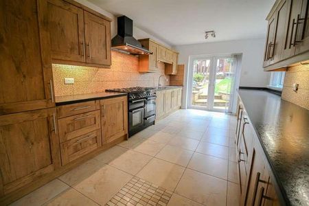 Enderby Gardens, Redhill, Nottingham, NG5 - Photo 5