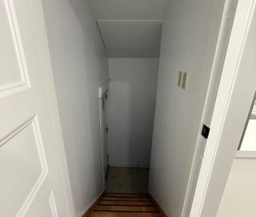 For Lease - 572 Oak Avenue, Windsor, Ontario - Photo 1