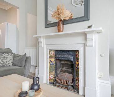 6 Bed Semi-Detached House, Ecclesall Road, S11 - Photo 2