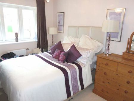 Sherwood Way, Epsom, Surrey, KT19 8GY - Photo 5