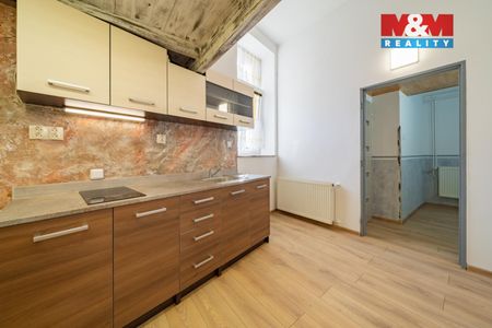 Pronájem bytu 1+kk a garsoniéry 40 m² - Photo 2