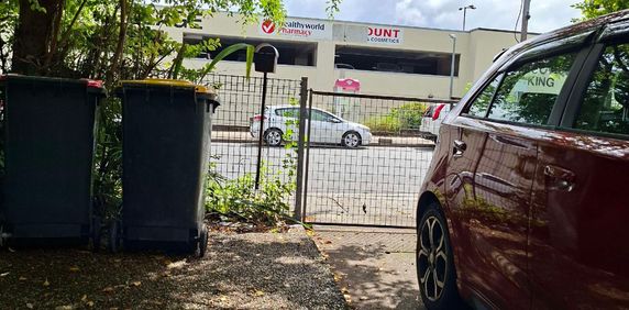 Greenslopes - Photo 2