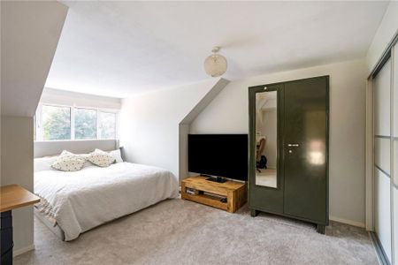 5 bedroom semi-detached house to rent - Photo 5