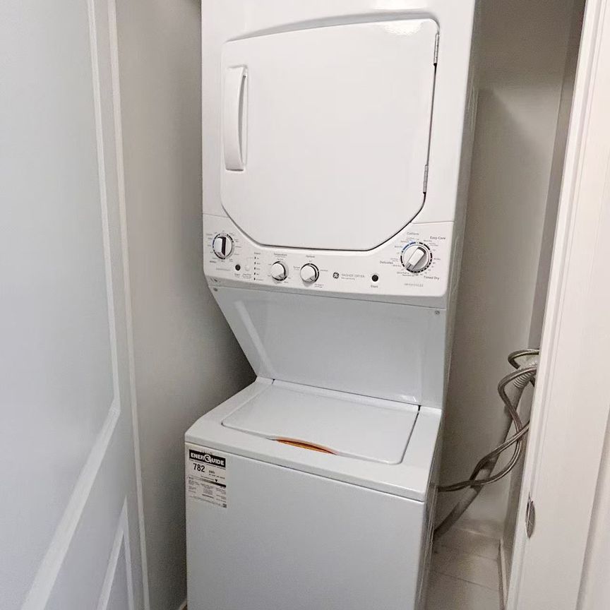 For Lease - 20 Meadowglen Place Unit# 333, Toronto, Ontario - Photo 1