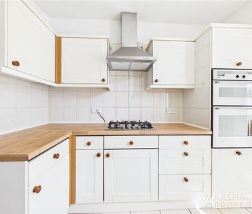 3 bedroom terraced house to rent - Photo 6