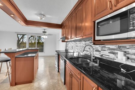 For Lease - 1785 Frobisher Lane Unit# 503, Alta Vista and Area, Ontario - Photo 2