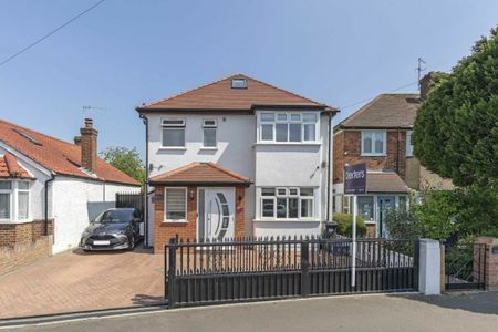 Hampton Lane, TW13, London - Photo 3
