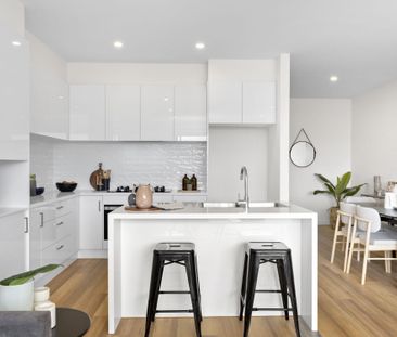 3 Bedroom Home with Natural Light and Modern Features at 3 Leaflove... - Photo 4