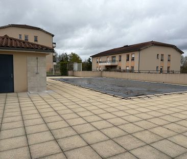 Appartement T2 47.53 m2- VILLEFONTAINE, - Photo 6