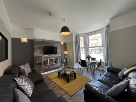 7 Bed End Terrace, Ramilies Road, L18 - Photo 2