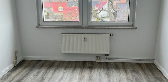 In Sanierung Charmante Dachgeschoss-Wohnung - Foto 2