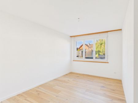 Frisch renovierte 4.5-Zimmer Wohnung in Flawil - Foto 4