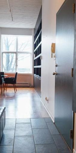 1 CH - 1 SDB - Montréal - $3,200 /mo - Photo 1