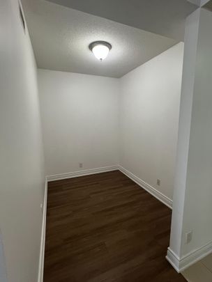 For Lease - 20 North Park Road Unit# 1509, Vaughan, Ontario - Photo 1