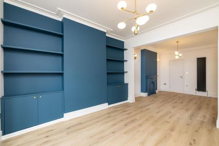 4 bedroom terraced house to rent - Photo 3