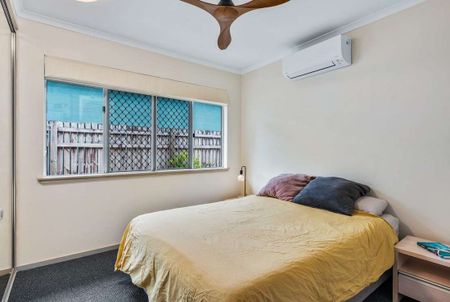 FRESH & MODERN, LOW MAINTENANCE FAMILY LIVING - Photo 3
