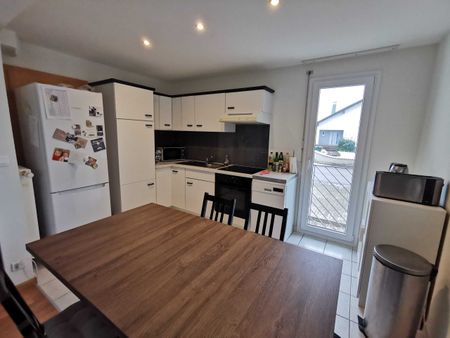 Location Appartement 62.67 M² HESINGUE 890 € - Photo 3