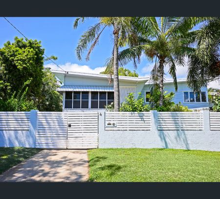 3 Brentnall Street, Mysterton, Qld 4812 - Photo 2