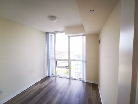 For Lease - 5033 Four Springs Avenue Unit# 1915, Mississauga, Ontario - Photo 2