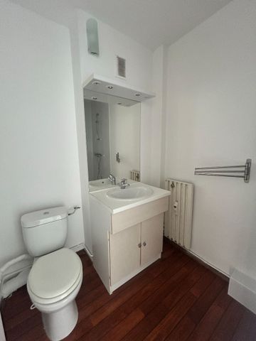 Location Appartement 1 pièce 29m² - Photo 3