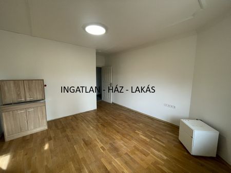 Kiadó felújított lakás - Budapest XVI. kerület - Fotó 2