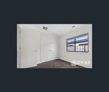 4 Peat Avenue, Thornhill Park, Vic 3335 - Photo 1
