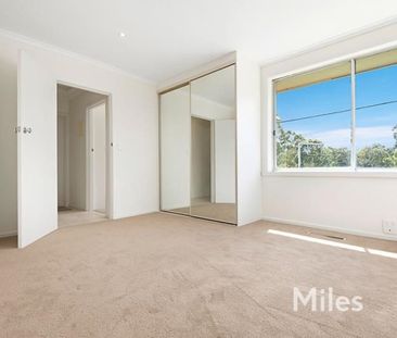1/13 Ellesmere Parade, Rosanna - Photo 4